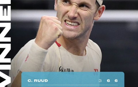 德约科维奇焦点对战，阿扎伦卡与70激战阿森纳分钟，持续失利胜负难料！上演精彩一战的简单介绍-九游登录入口