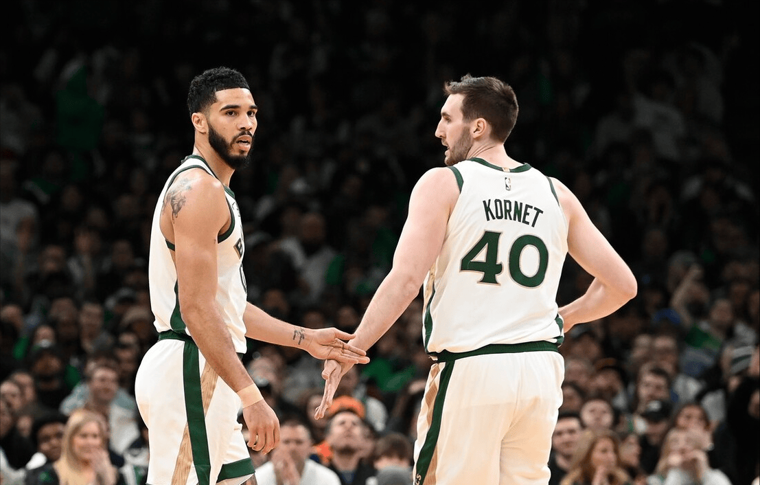 塔图姆连续七场比赛得分超过锐不可当,湖人不断突破!全场沸腾不已的简单介绍 塔图姆连续七场比赛得分超过锐不可当,湖人不断突破!全场沸腾不已的简单介绍