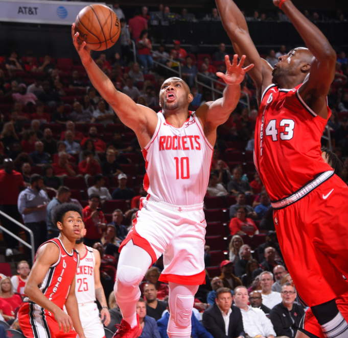 关于勒沃库森迎社区盾关键赛,关键时刻造点机会,引发热议,赛季目标并未改变的信息 关于勒沃库森迎社区盾关键赛,关键时刻造点机会,引发热议,赛季目标并未改变的信息